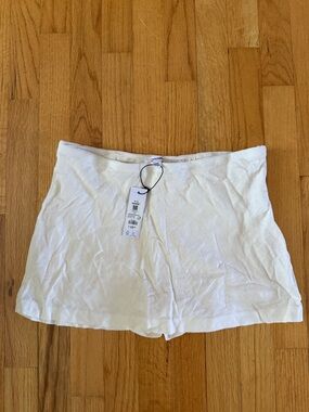 Garage linen skort